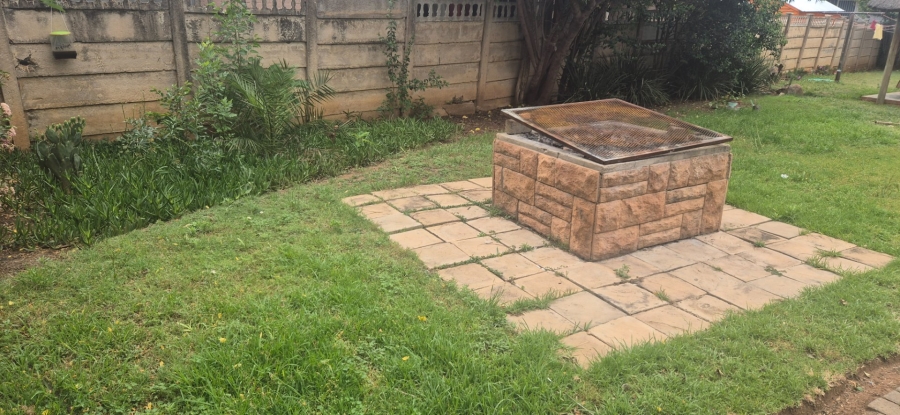 3 Bedroom Property for Sale in Uitsig Free State